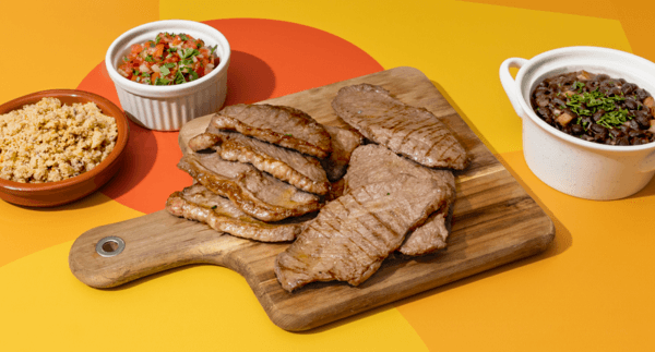 Picanha com Feijão Preto, Vinagrete e Farofa | Receitas do Mundo: América Latina