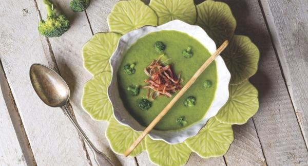 Receita Sem Glúten - Sopa de Brócolos com Presunto