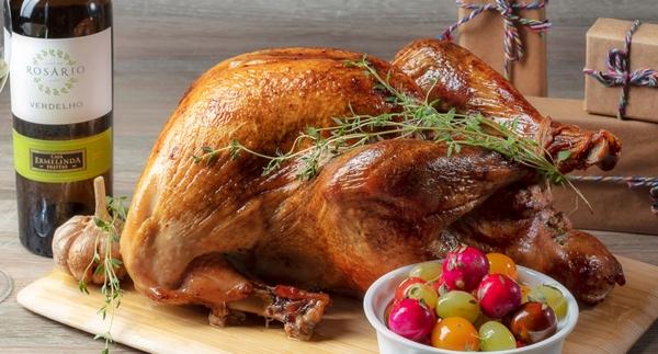 Receita Peru Recheado com Castanhas