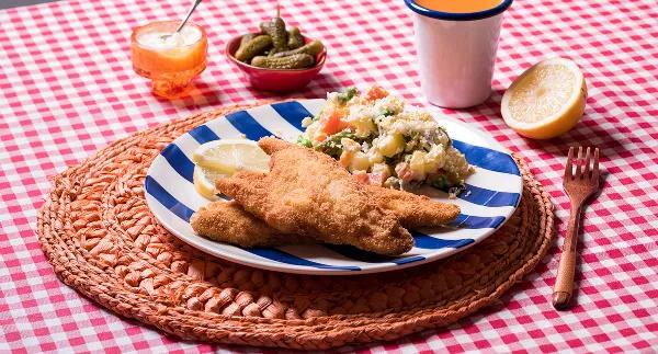 Filetes de Dourada com Salada Russa