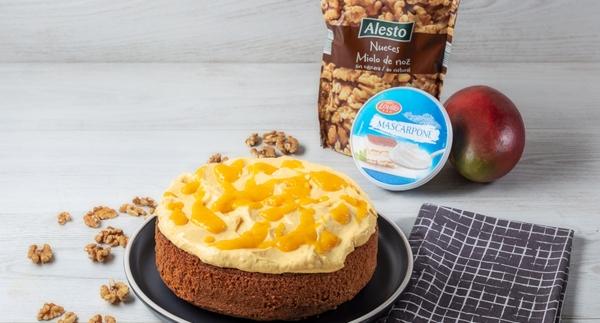 Bolo de Noz com Cobertura de Mascarpone e Manga | Cooking Classes