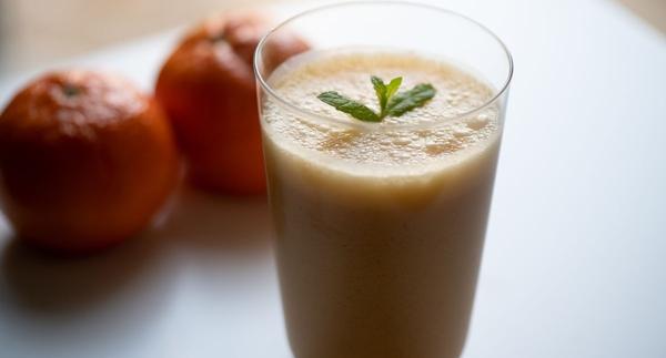 Receita Vegetariana - Batido de Cenoura e Tangerina com Curcuma